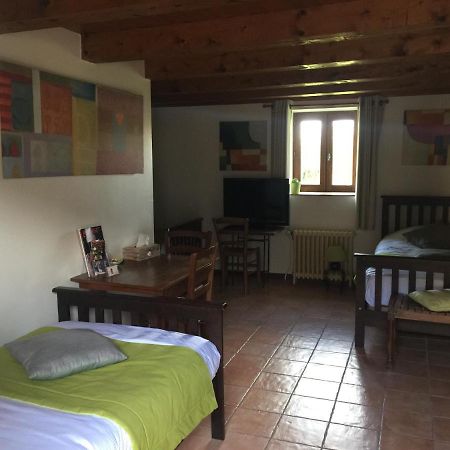 Bed and Breakfast Le Moulin De Champagne Viriat Exterior foto
