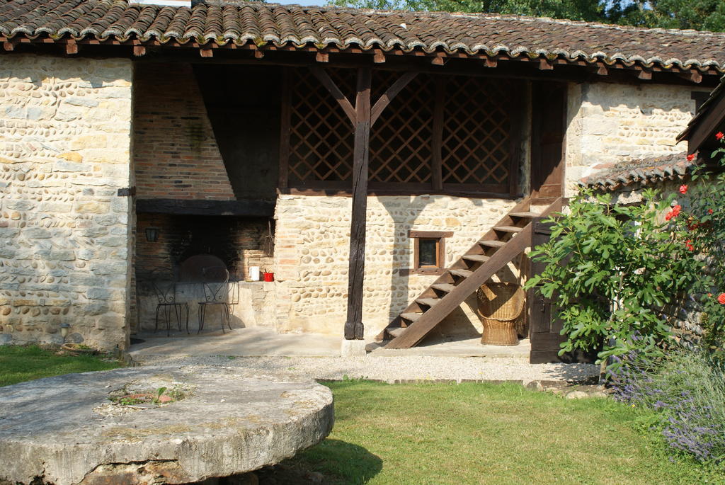 Bed and Breakfast Le Moulin De Champagne Viriat Exterior foto