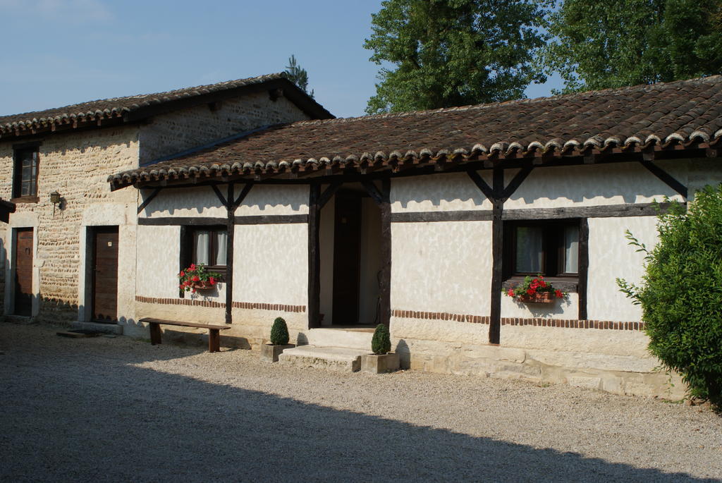 Bed and Breakfast Le Moulin De Champagne Viriat Exterior foto