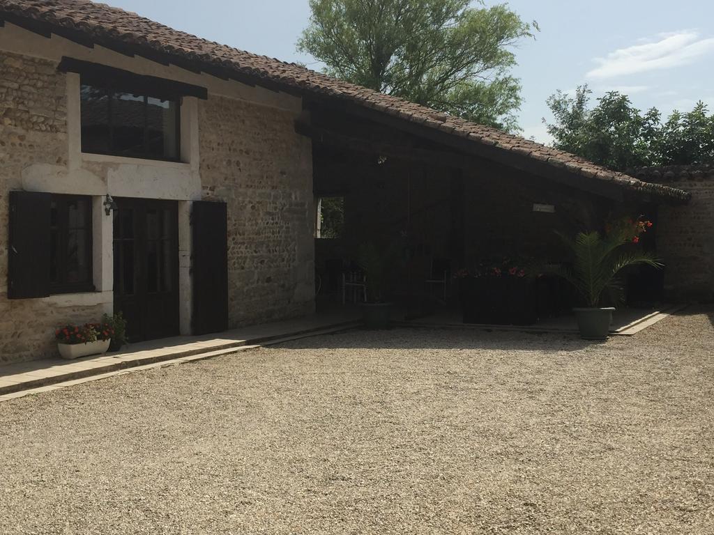 Bed and Breakfast Le Moulin De Champagne Viriat Exterior foto